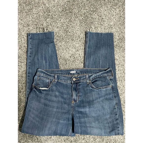 Old Navy Denim - ❤️Old Navy Boyfriend Distressed Jeans